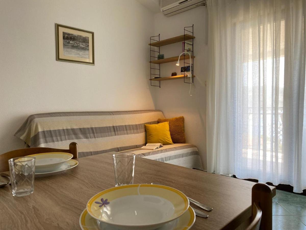 The Ana Apartments コミジャ エクステリア 写真